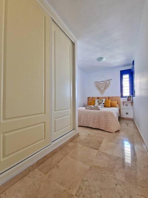 Apartamento Acogedor Piso Con Terraza Y Parking! Benalmádena Exterior foto