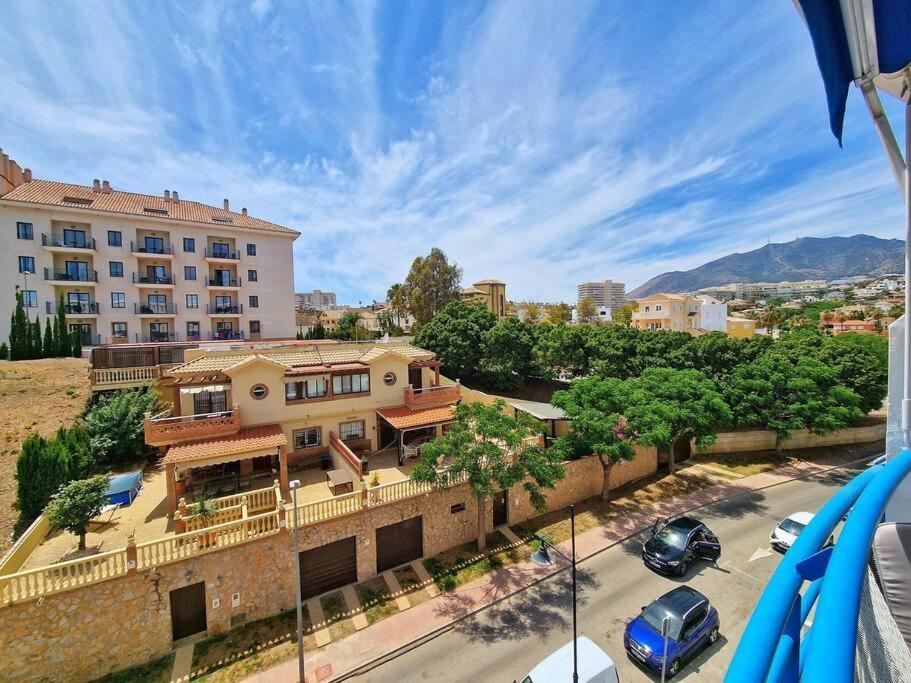 Apartamento Acogedor Piso Con Terraza Y Parking! Benalmádena Exterior foto